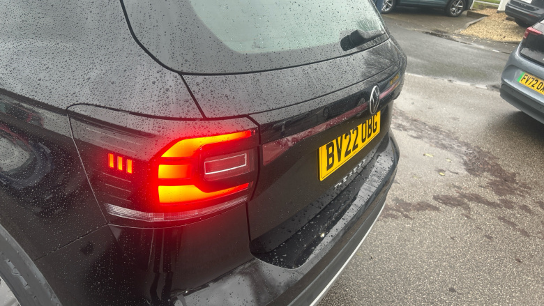 Volkswagen T-Cross 1.0 TSI 110 SE 5dr DSG Petrol Estate